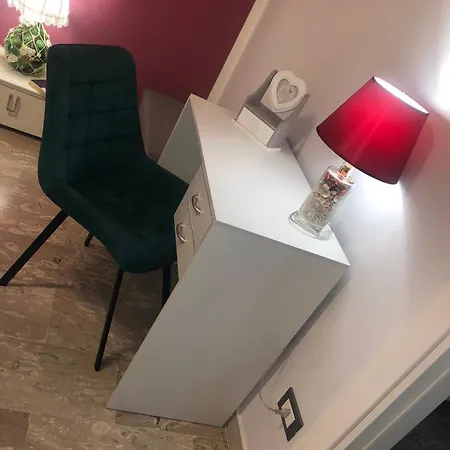 Alice's & House - Ospiti A Casa Apartment Statte