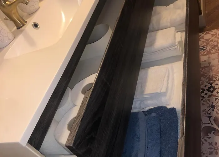 Alice's & House - Ospiti A Casa *